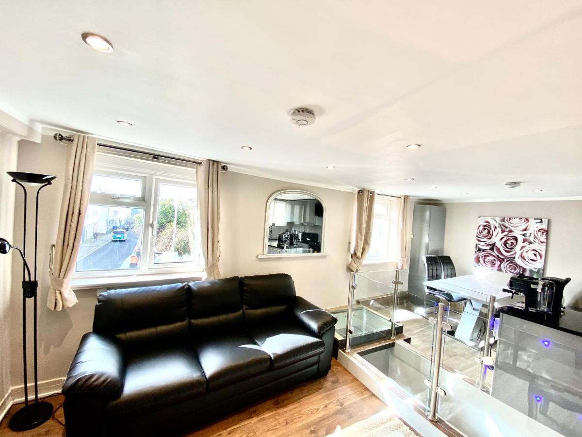 Modern Stylish Apartment At Brighton Station 外观 照片