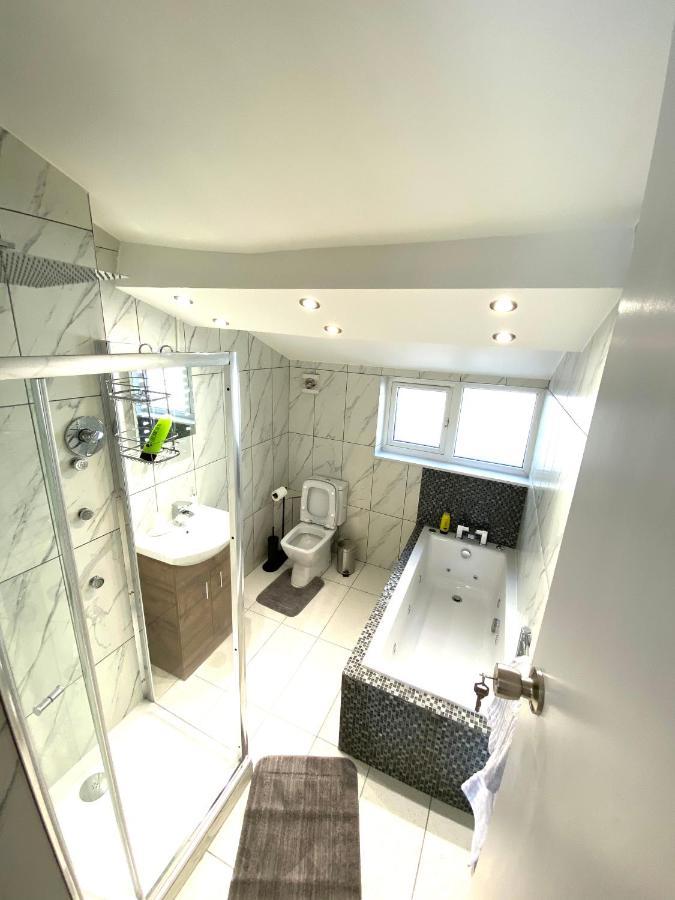 Modern Stylish Apartment At Brighton Station 外观 照片